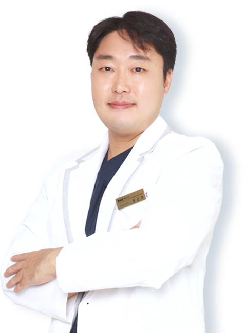 리더탑치과 대표원장 권근호